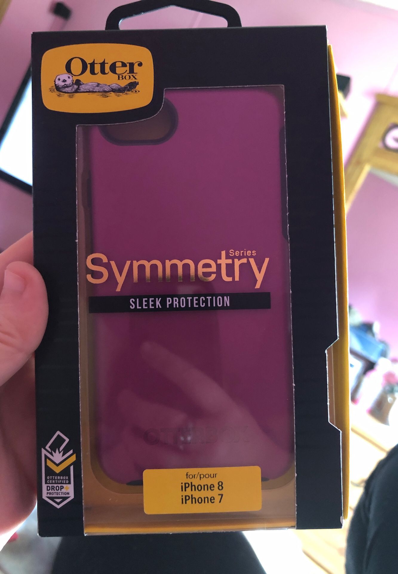 Otterbox symmetry case iPhone 8