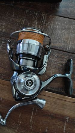 Daiwa Exist PC LT2500D-H spinning reel