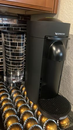 Nespresso ® by De'Longhi ® Matte Black VertuoPlus Coffee and Espresso Maker