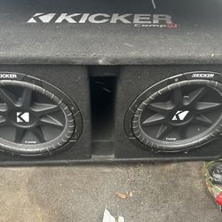 12 Inch Kickers With Rockville Amp 