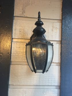 Outdoor lamp