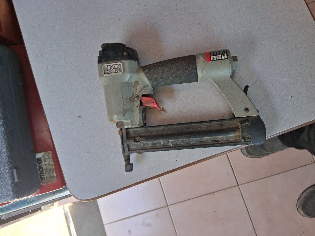 Porter Cable Brad Nailer