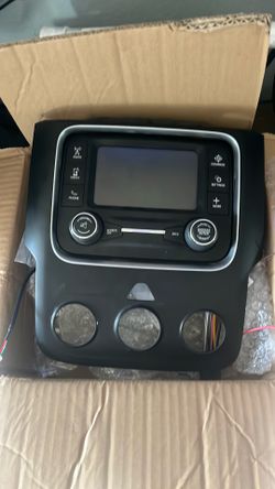 2017 dodge ram 1500 stock stereo