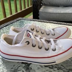 White converse all star shoes