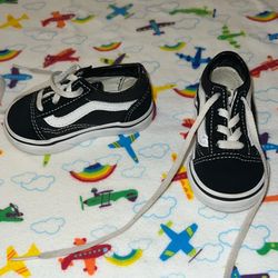Size 4 Baby Vans