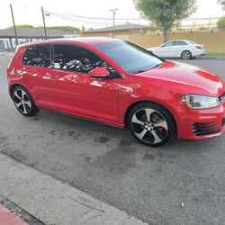 2017 Volkswagen Golf GTI