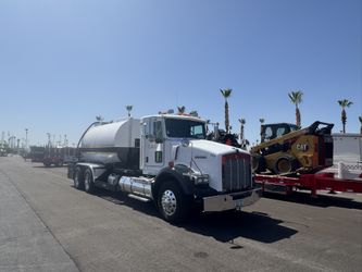 2005 Kenworth T800
