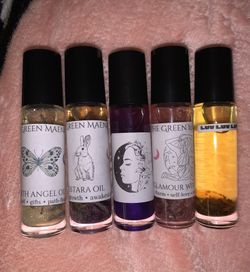 5 Roller Ball Body Oils 