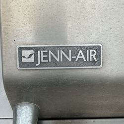 Jenn Air 32 Inch Gas Grille