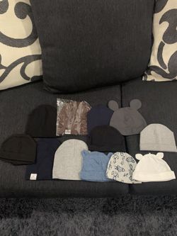 NEW BOYS INFANT BEENIE LOT