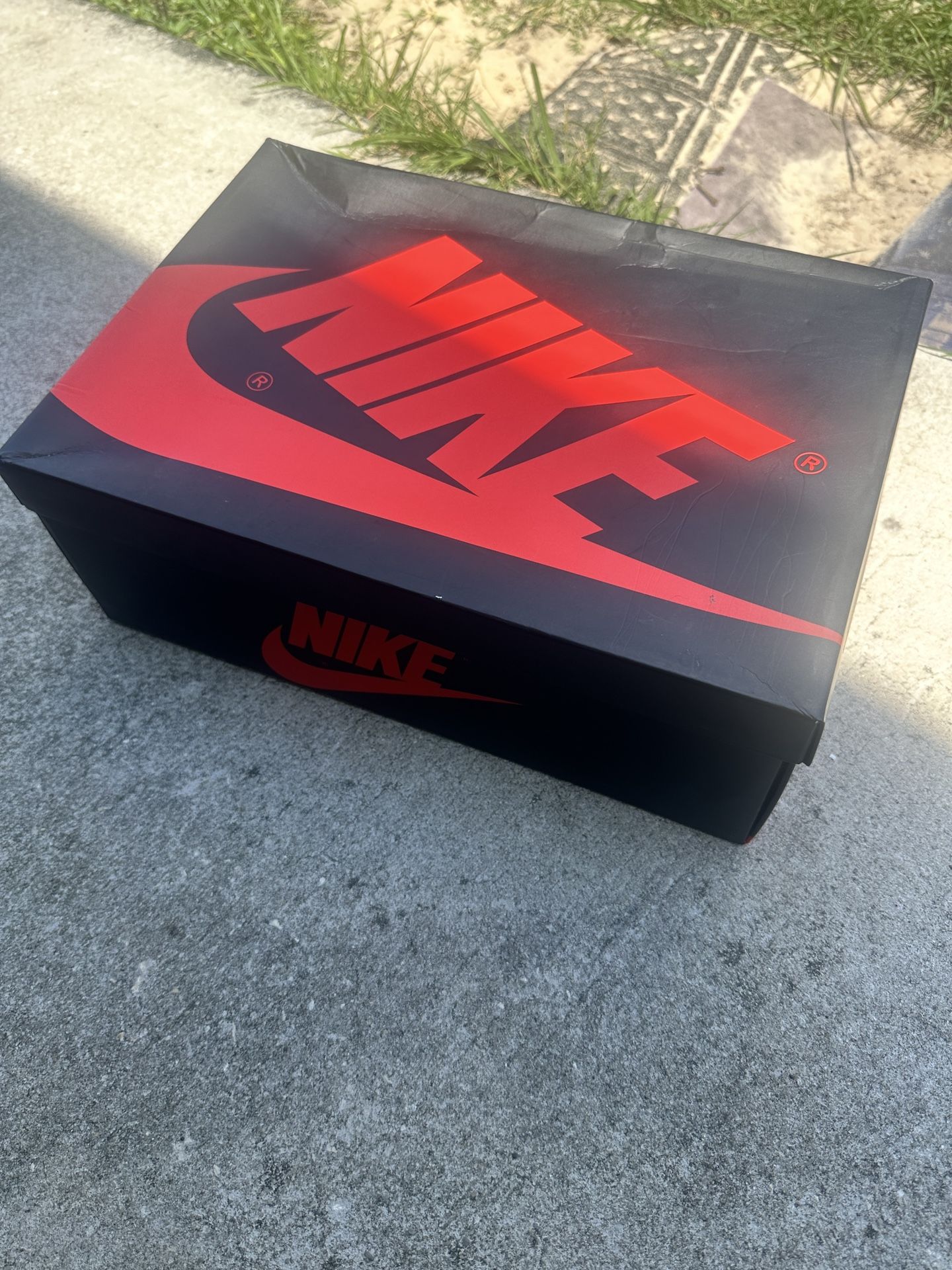 Air Jordan 1 Retro High Og volt