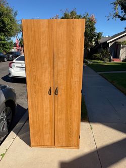 Free Pantry - Storage Cabinet