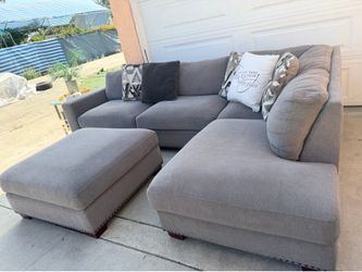 Costco sectional couch 🛋️
