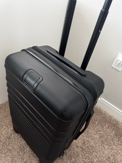 Beis Carry-on Luggage
