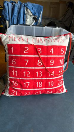 Countdown to Christmas pillow