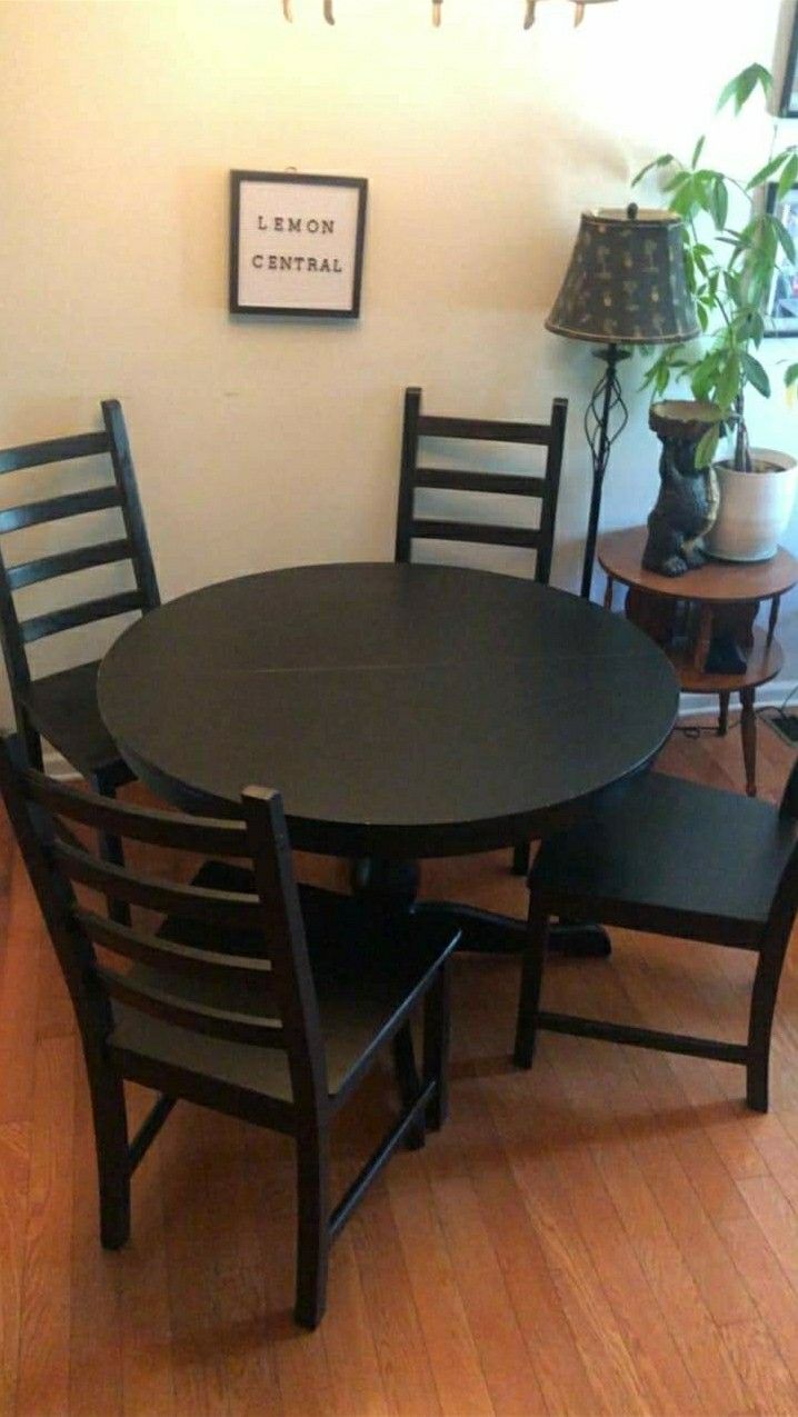 Must Go TODAY- Dining Set- 4 Chairs Plus A Table