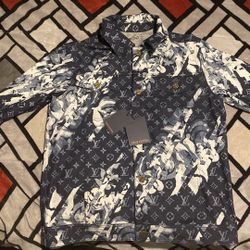 LV DENIM JACKET (AUTHENTIC)