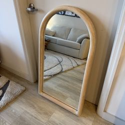 Beautiful Hanging Mirror 