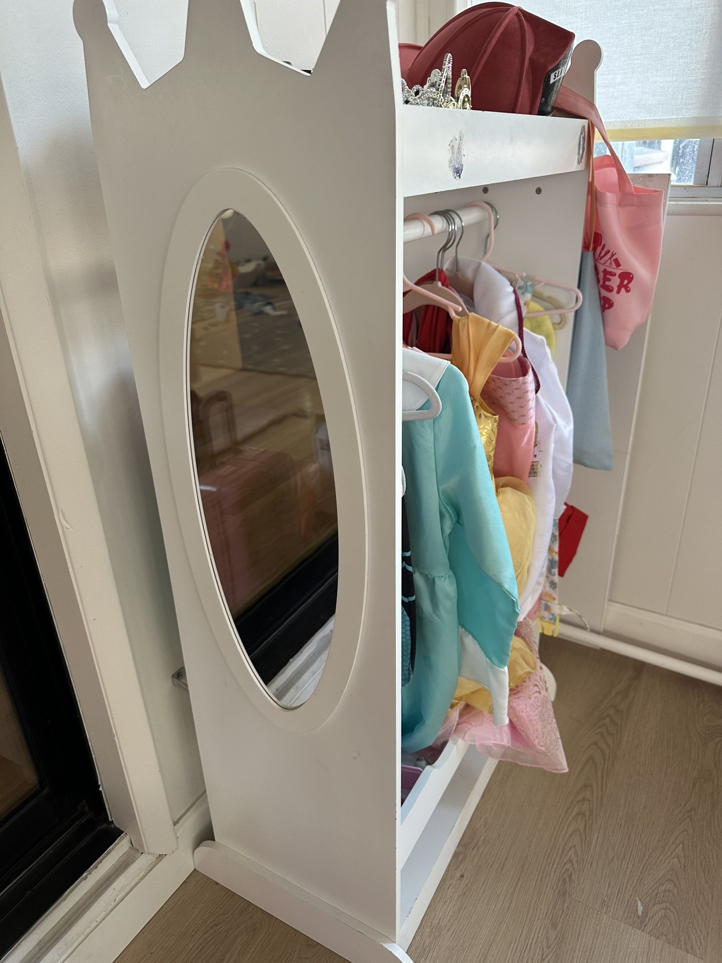 Kids Pretend Play Armoire