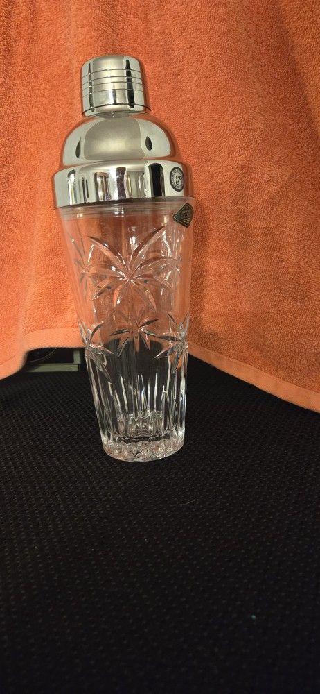 Crystal " Palm" Shaker