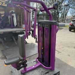 Life Fitness Insignia Pec Fly / Rear Delt