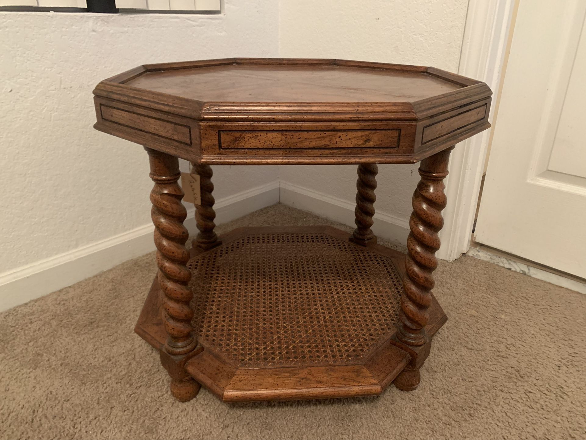 End Table (walnut)