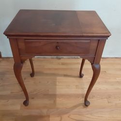 Sewing Machine Table
