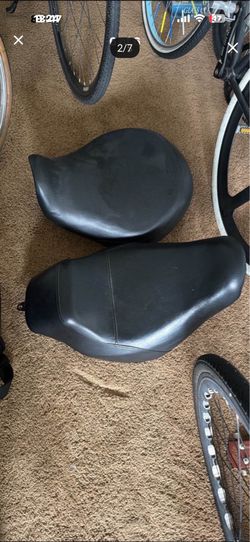 Harley seats handlebars