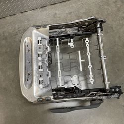 10-15 Prius LEFT Seat Frame W/rails NOT Passenger 