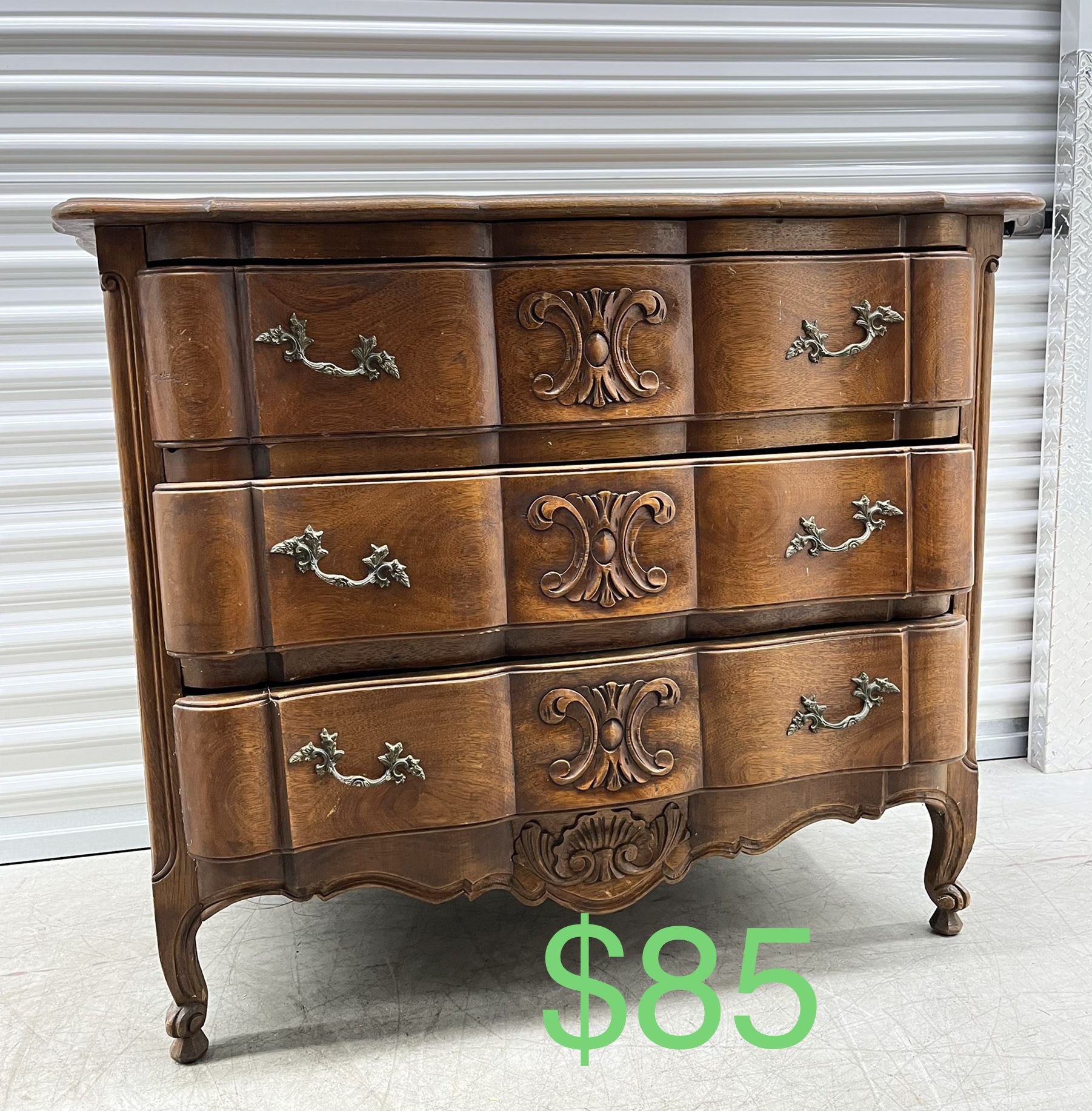 Antique 3 Draw Solid Wood Dresser 