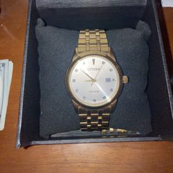 Gold Citizen White Dial