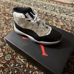 Nike Air Jordan 11 Men's Basketball Sneakers Concord White, Size 10.5