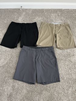 Nike Golf Shorts Size 38
