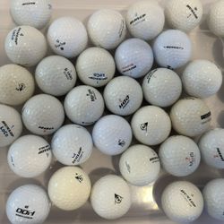 40 DUNLOP MIX GOLF BALLS