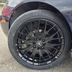 17x7.5 Rines Y Llantas 215/45/17