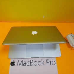 Apple MacBook Pro 13-inch O.s 10.13 High Sierra  5g Wifi 
