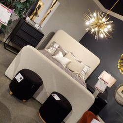 👑 Queen Bed Frame, 👉Furniture Sectional, Dining Table, Bunk Beds Avail 