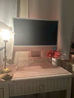 Pink Apple iMac All-in-One Desktop Computer