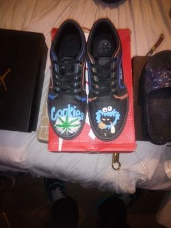 Custom(Cookie) Maui Shoes (11) Lightly Used