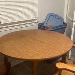 Table With 2 Chairs . Pick Up 