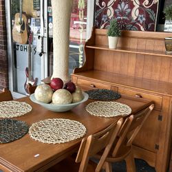 Dining room table