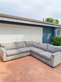 Crate & Barrel Axis 3-Piece Sectional Sofa – Gray – L-Shaped Designer Couch