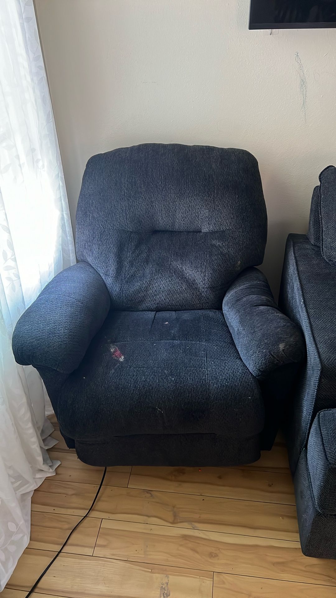 Recliner Chair