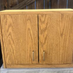2 Kitchen Cabinets In Solid Condition 