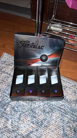 Titleist Pro V1x Golf Balls New Unopened