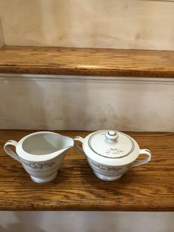 326 Spring Time Fine China Sugar & Milk Pot
