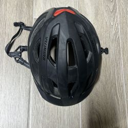 Specialized Black Hat
