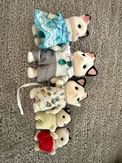 Calico Critters Tuxedo Cat Family