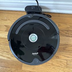 iRobot Roomba 614 Robot Vacuum 