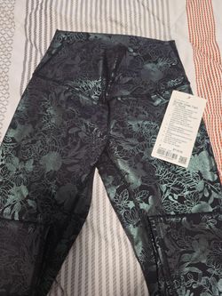Lulu Lemon leggings